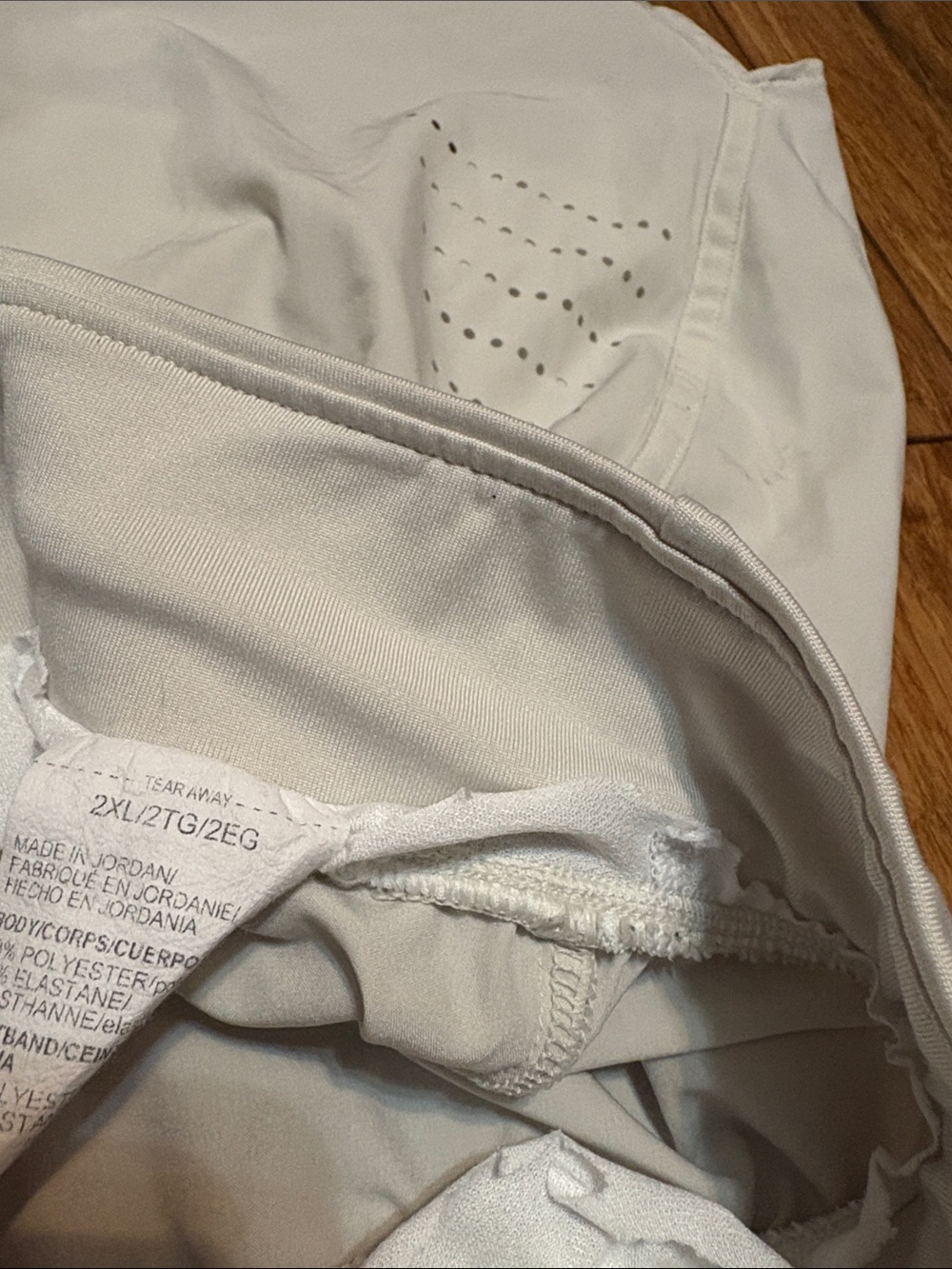 Under Armour Women’s Speedpocket Running Shorts Sz 2x Yoga Athletic Gym White - Picture 8 of 8